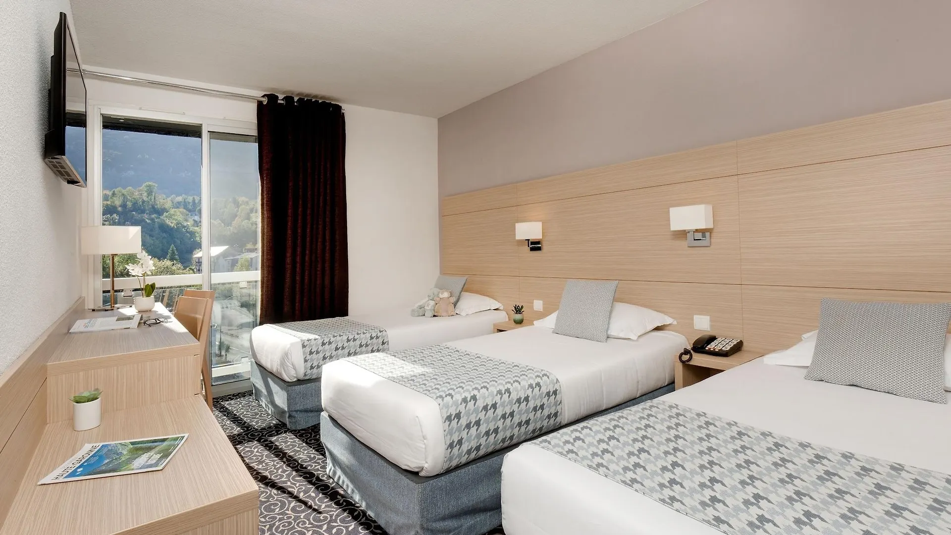 ****  Hotel Le Mediterranee Lourdes Francja