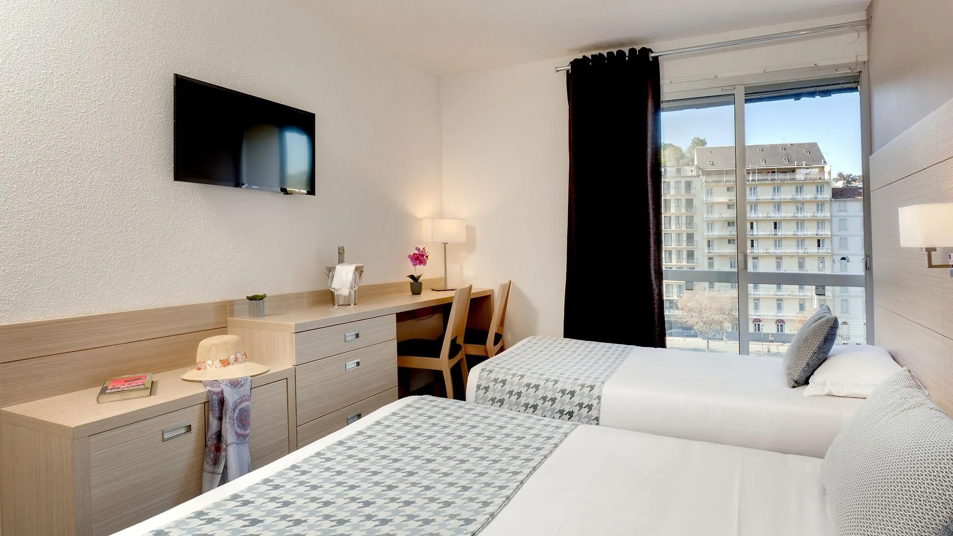Hotel Le Mediterranee Lourdes