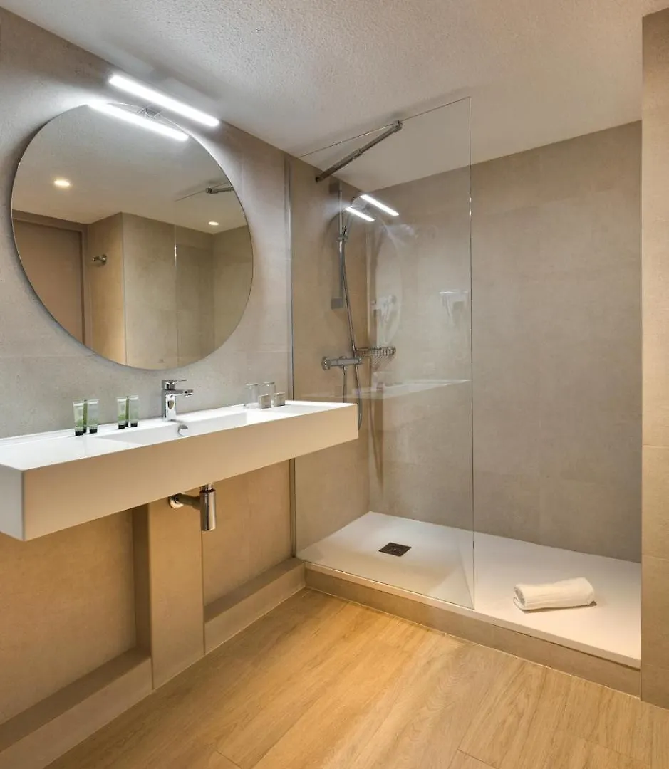 Hotel Le Mediterranee Lourdes Francja